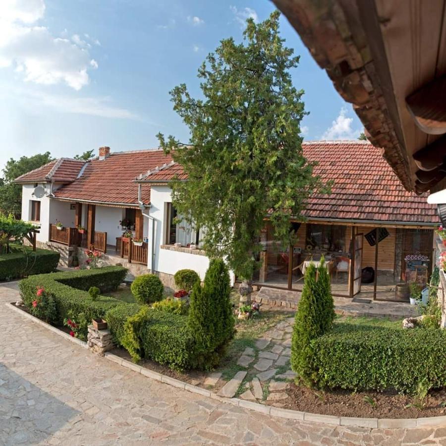 克鲁舒纳 Krushunska Panorama酒店 外观 照片