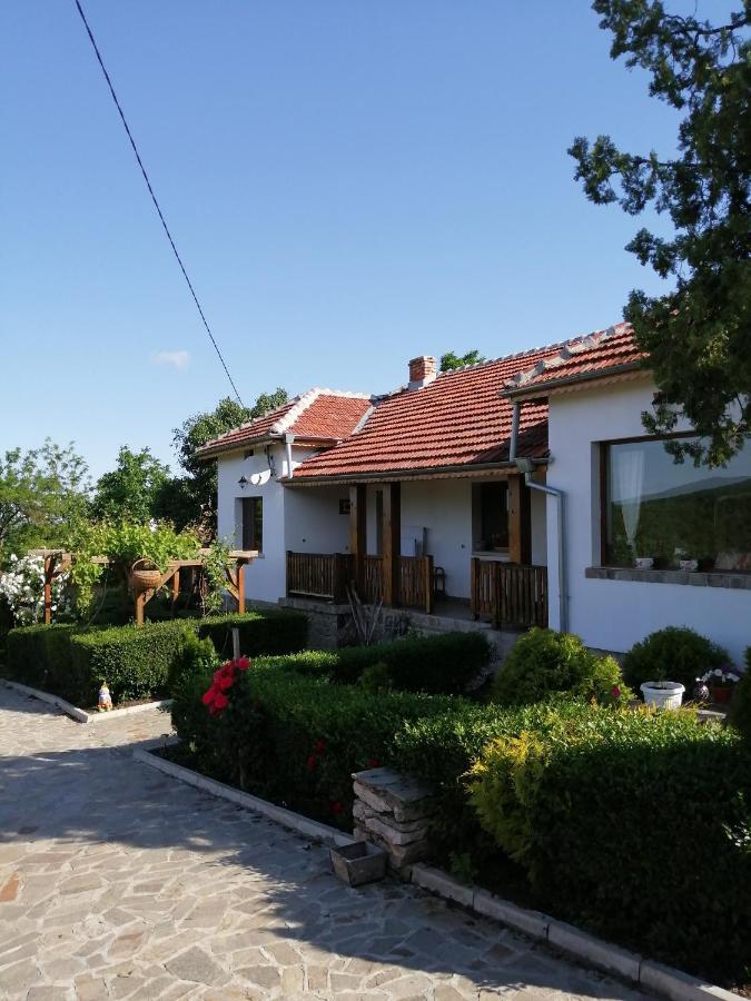 克鲁舒纳 Krushunska Panorama酒店 外观 照片